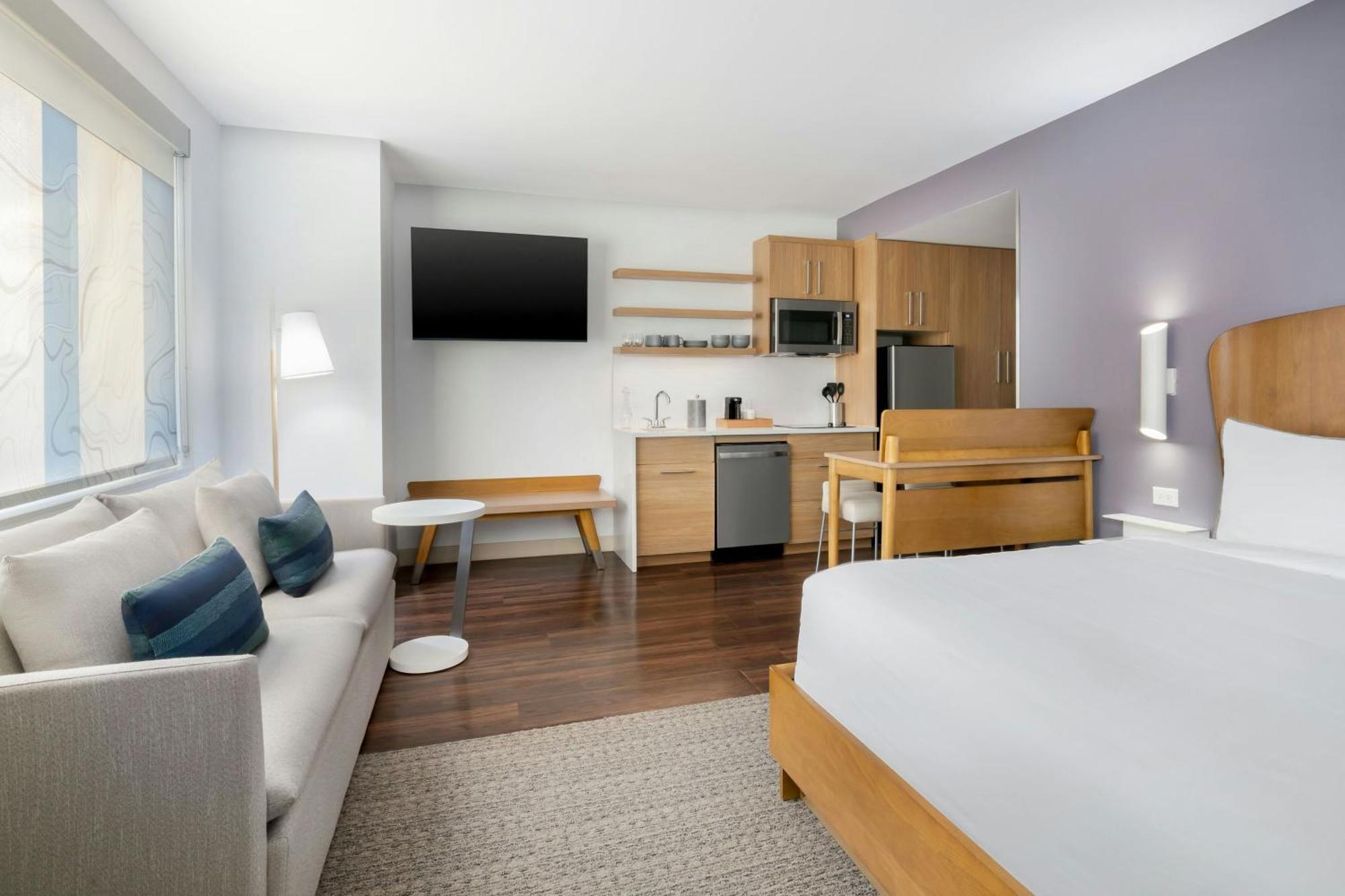 Hotel Element Midtown Savannah