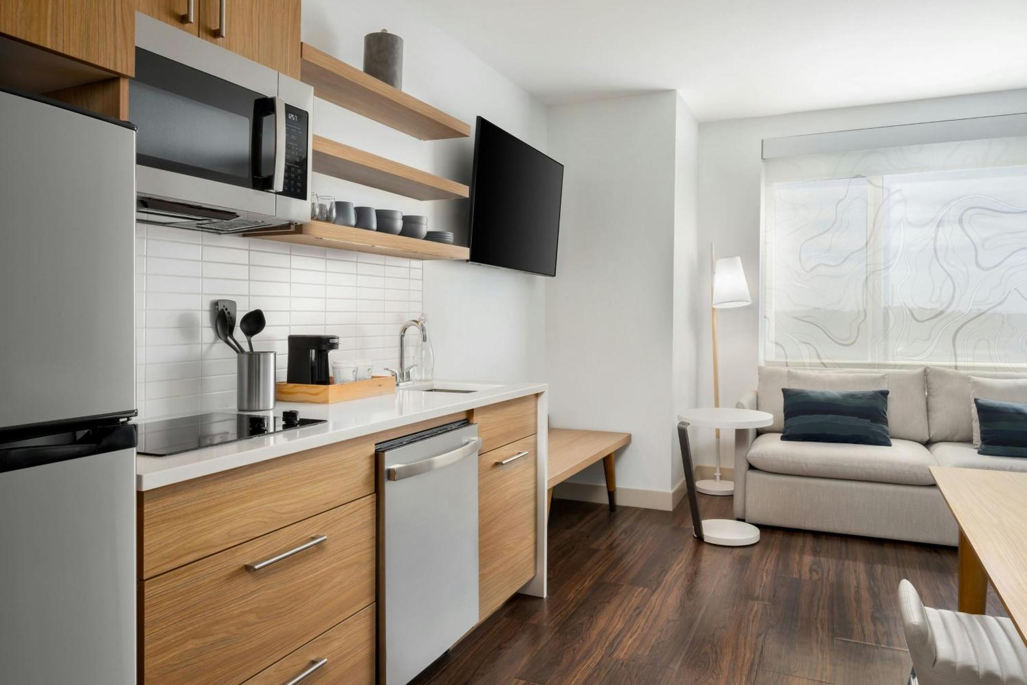 Hotel Element Midtown *