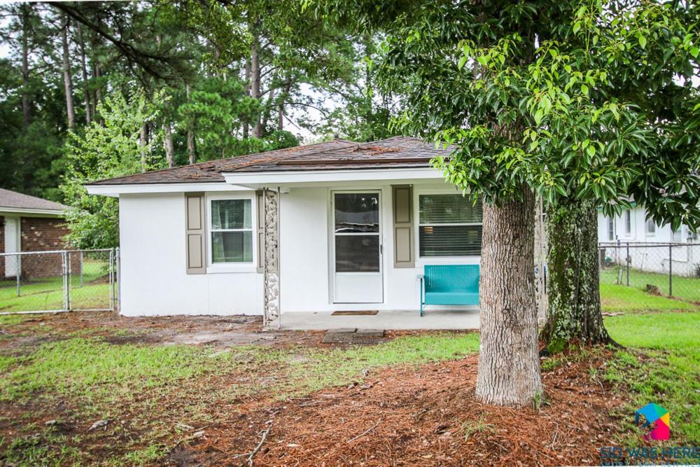 Holiday home Cake By The Ocean Electric Recliners-minutes From I-95 And Pembroke Savannah