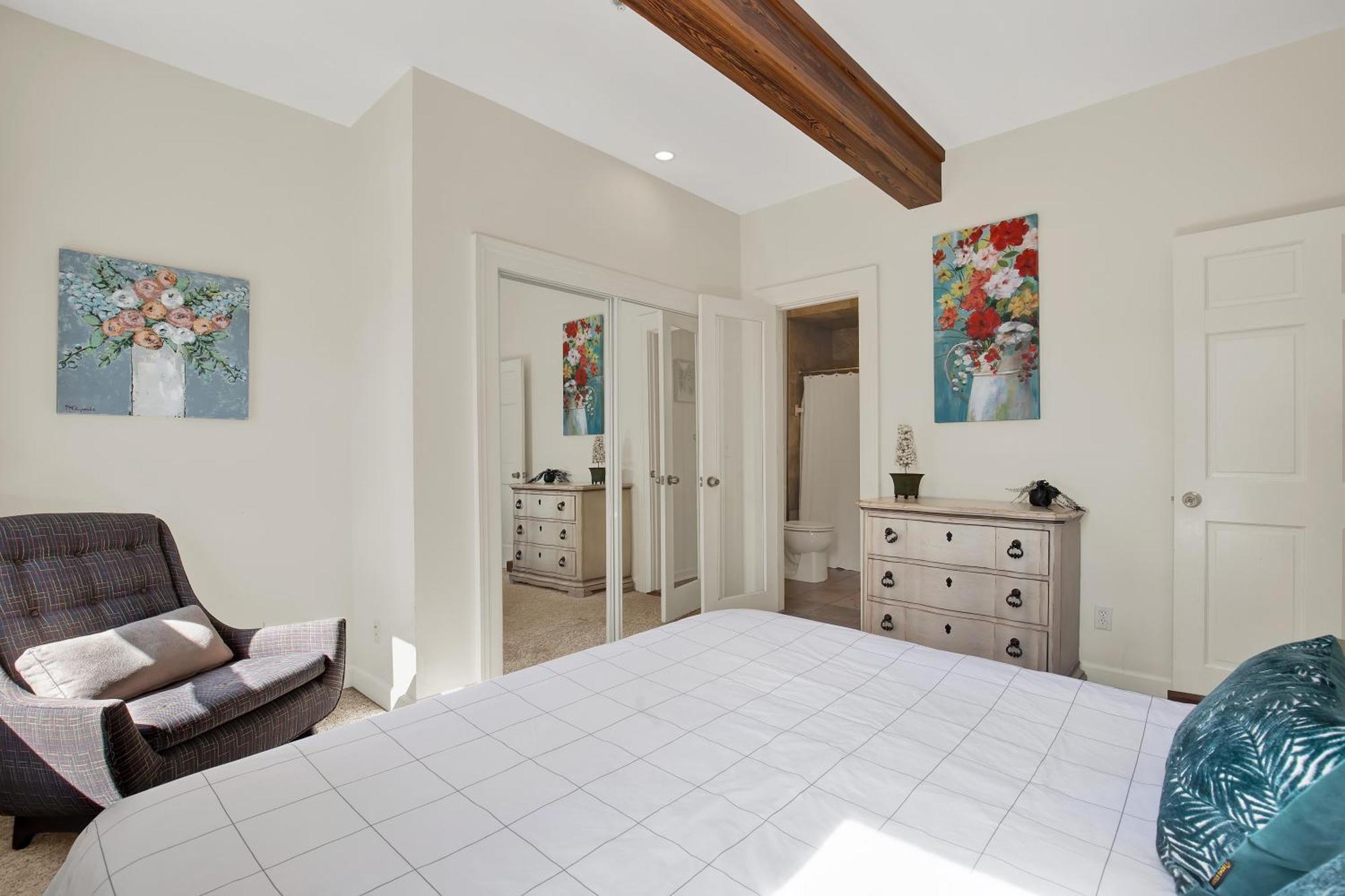 Market Loft - 4 Bedroom * Savannah
