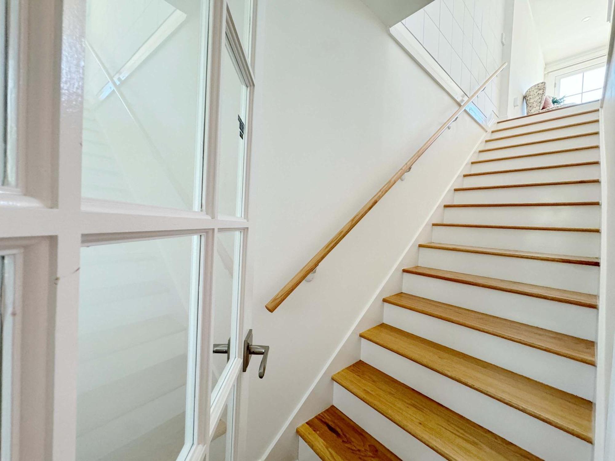 Spacious 3-floor Downtown Retreat - Prime Location Holiday home Savannah