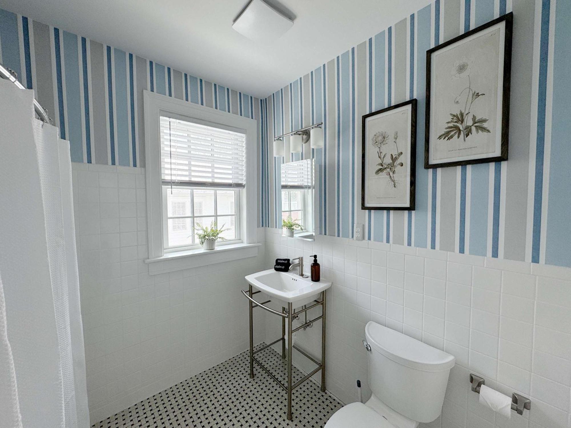 Classy 3-story Downtown - Great Location * Savannah