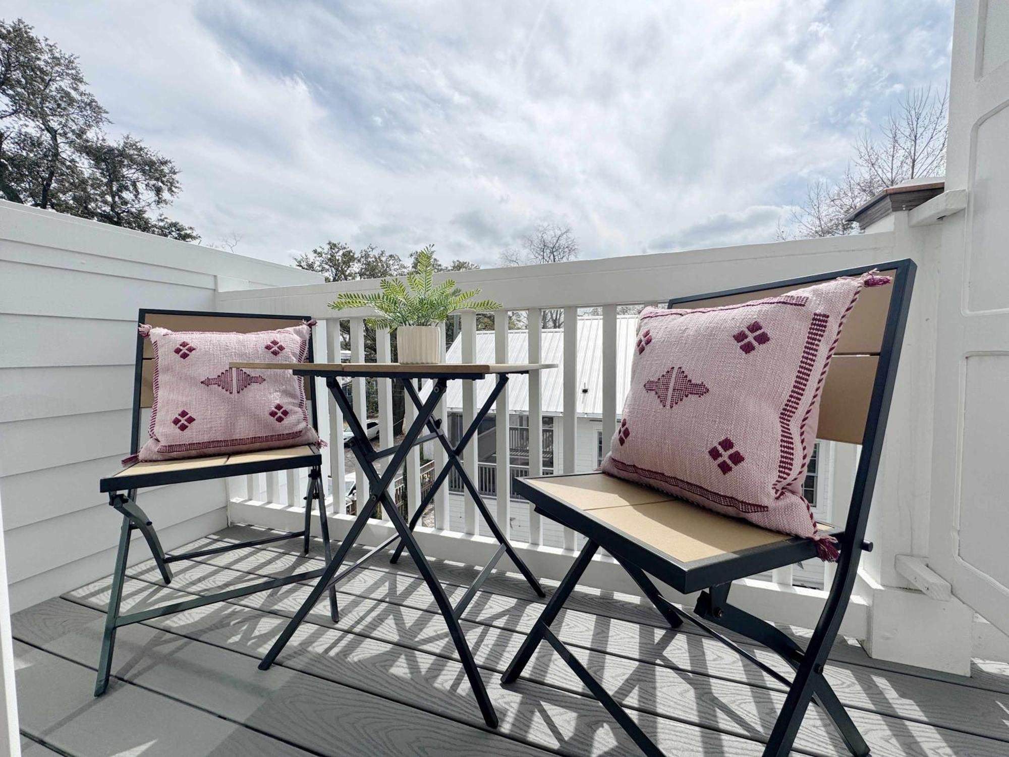 Holiday home Classy 3-story Downtown - Great Location *