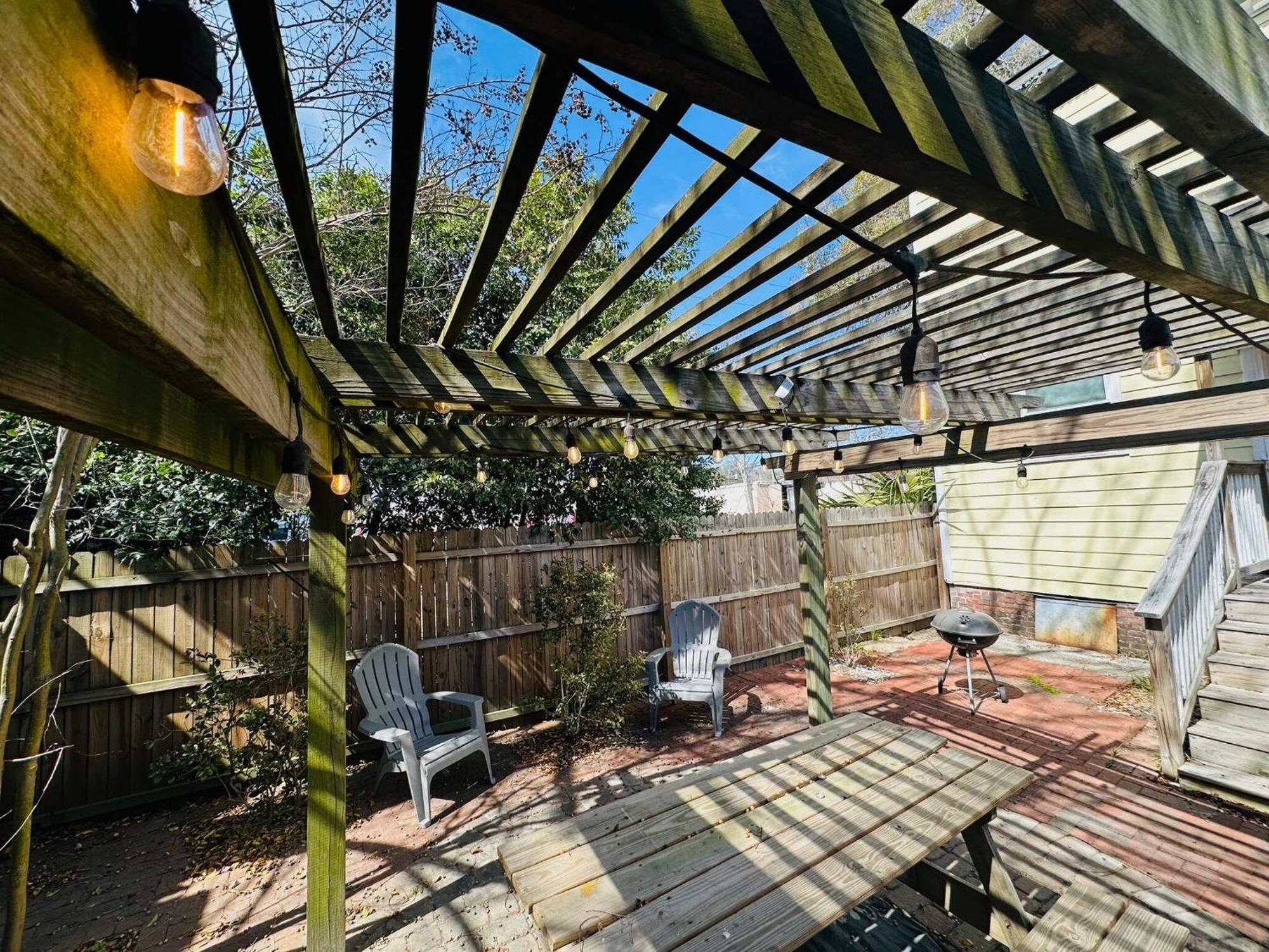 Holiday home Private Triplex Sleeps 22 Starland District Savannah
