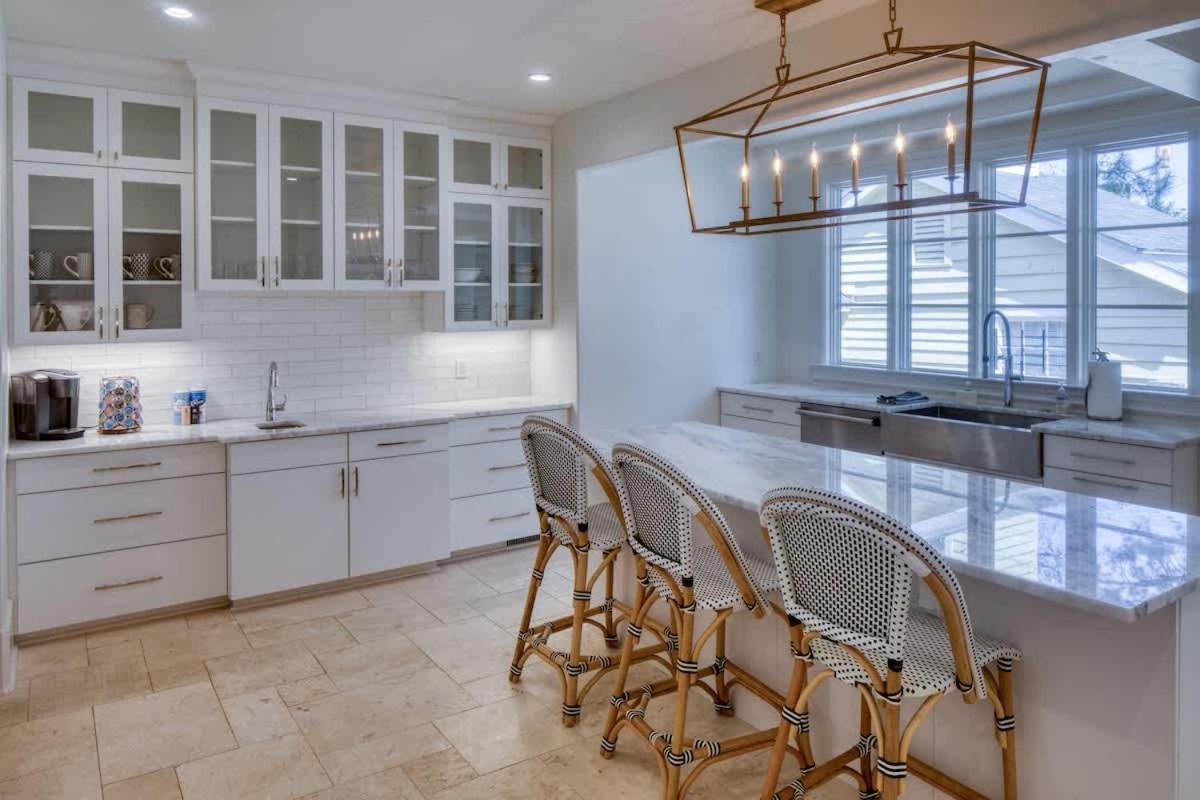 Luxvilla 3 Br-3 Ba Near River Street Villa