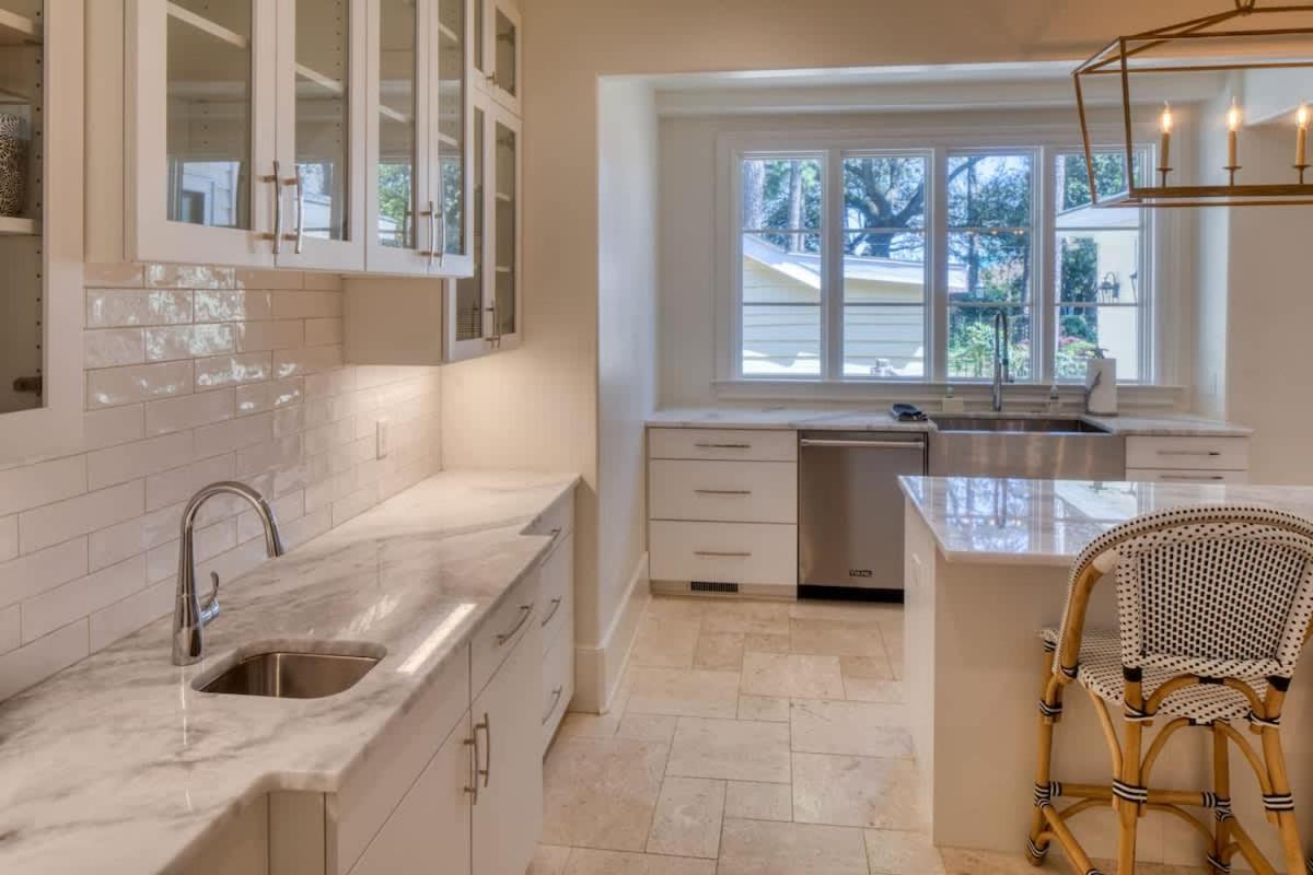 Luxvilla 3 Br-3 Ba Near River Street Villa