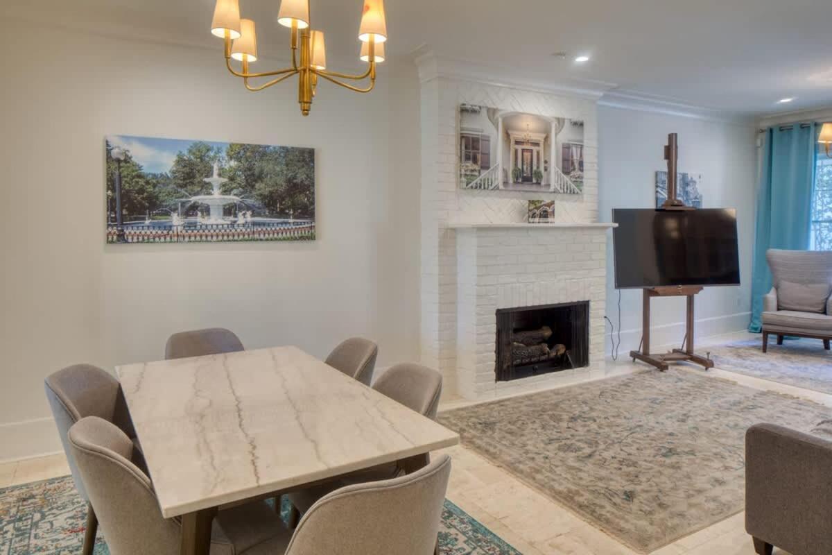 Luxvilla 3 Br-3 Ba Near River Street Villa Savannah
