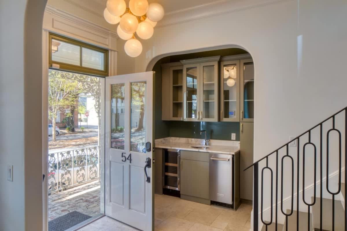 Luxvilla 3 Br-3 Ba Near River Street
