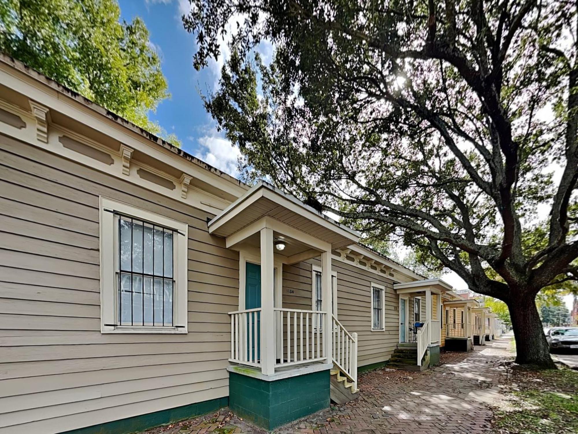 Barnard Row House Holiday home