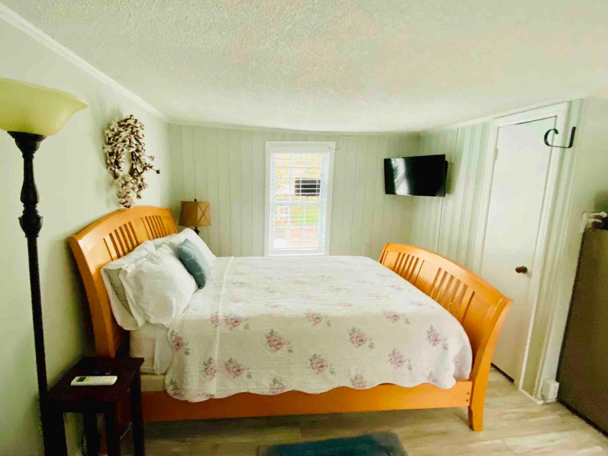 Heart Of Historic Carriage House Savannah