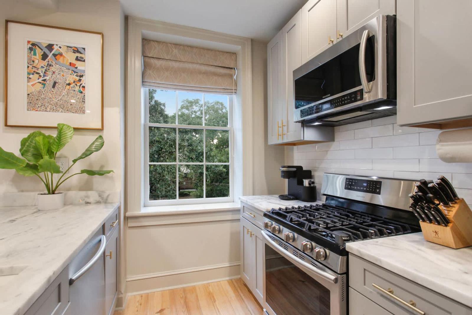 Luxury King Full Kitchen 3rd Floor Holiday home *