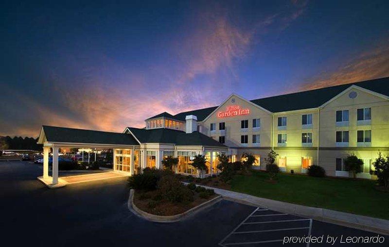 Hotel Hilton Garden Airport