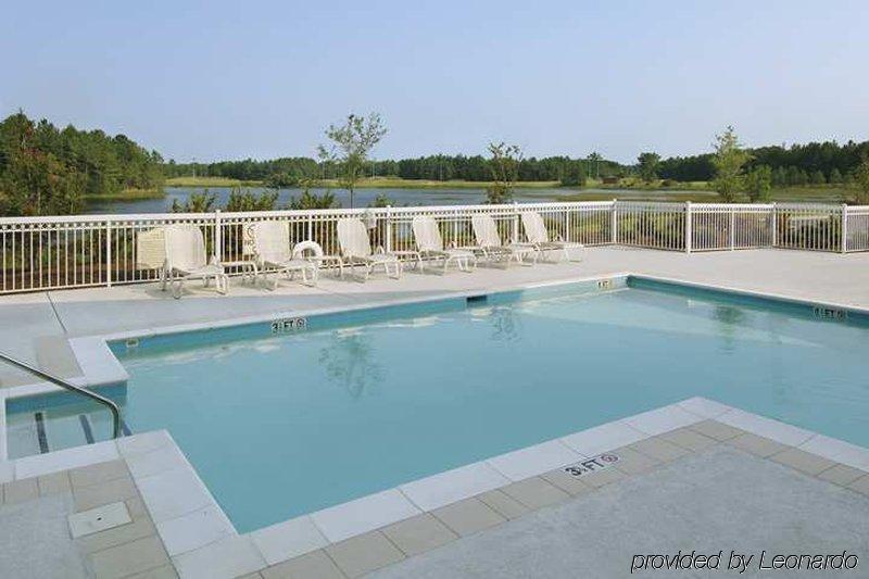 Hilton Garden Airport
