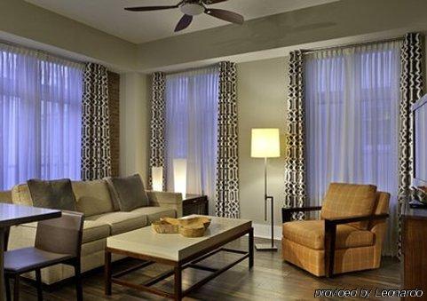Bluegreen Vacations Homes At Ellis Square, Ascend Aparthotel Savannah