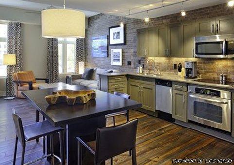 Bluegreen Vacations Homes At Ellis Square, Ascend 3*
