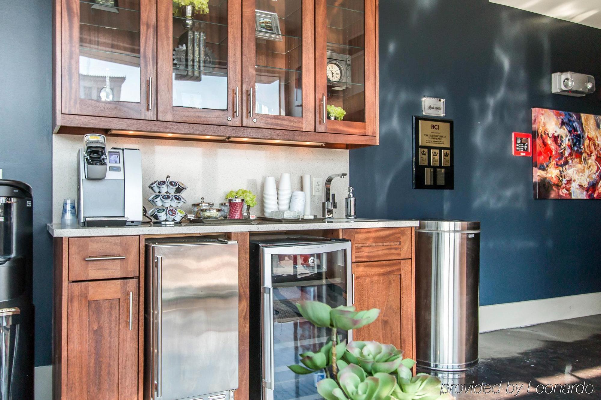 Bluegreen Vacations Homes At Ellis Square, Ascend 3* Savannah