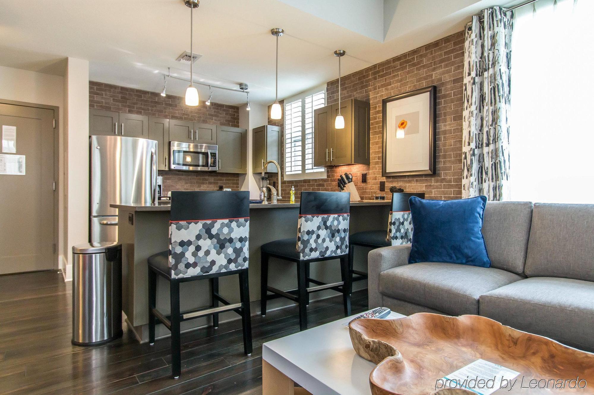 Bluegreen Vacations Homes At Ellis Square, Ascend 3*