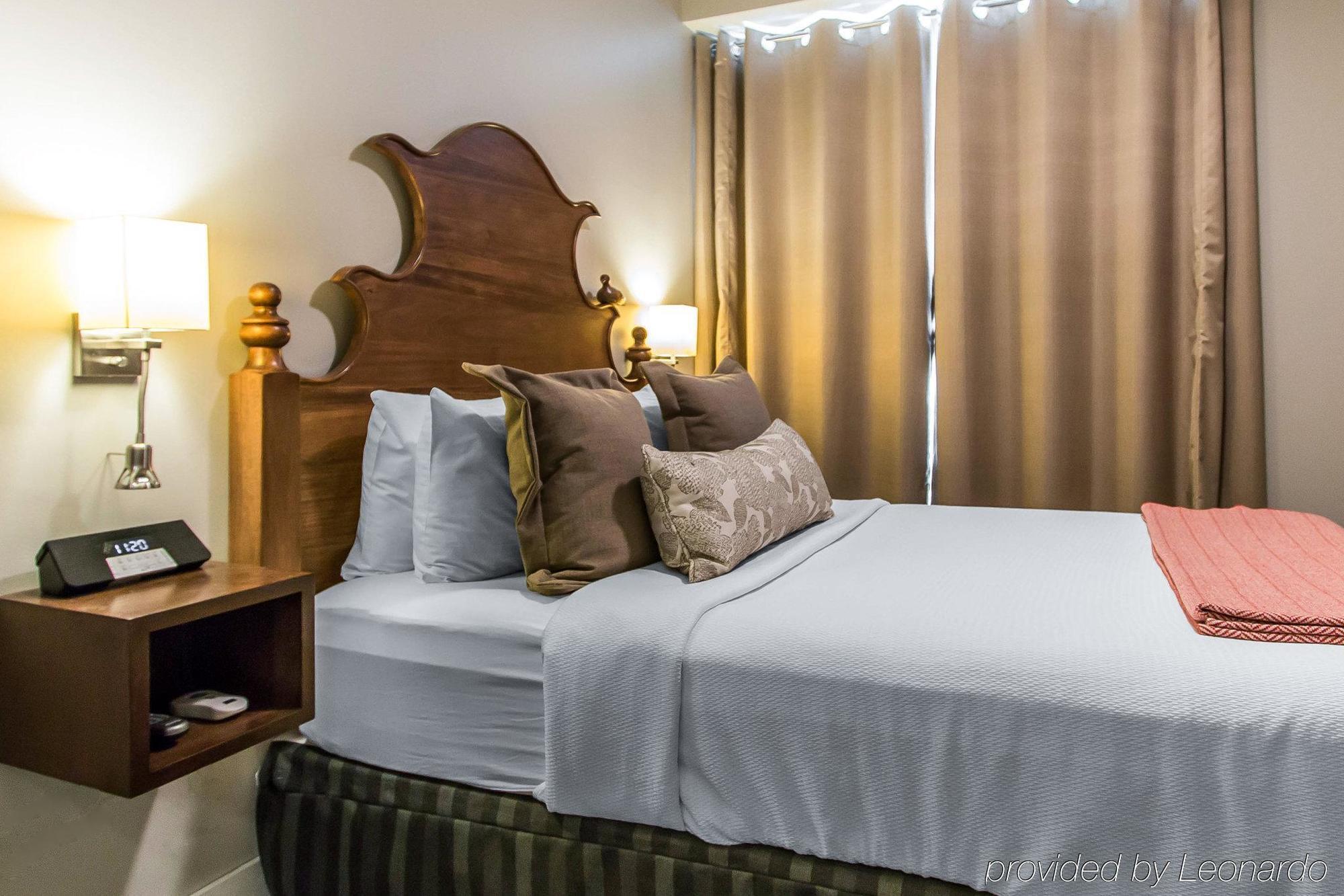 Bluegreen Vacations Homes At Ellis Square, Ascend Aparthotel