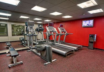 Hotel Towneplace By Marriott Airport 3*