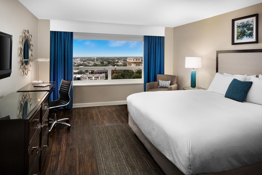 The Desoto Hotel 4*