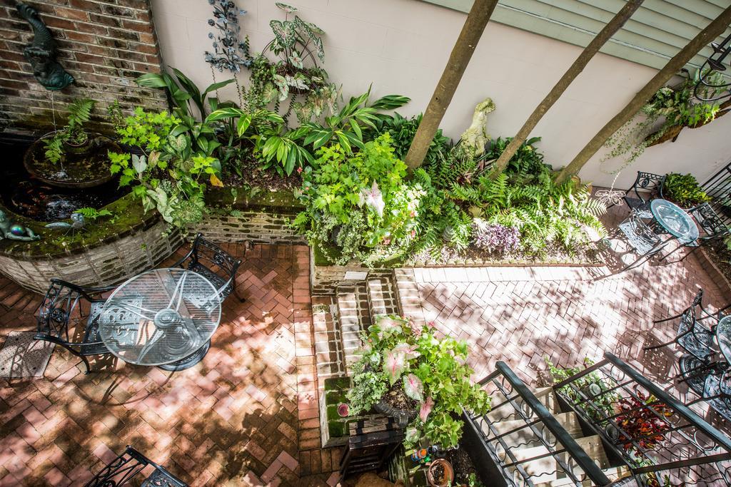 Hotel Ballastone