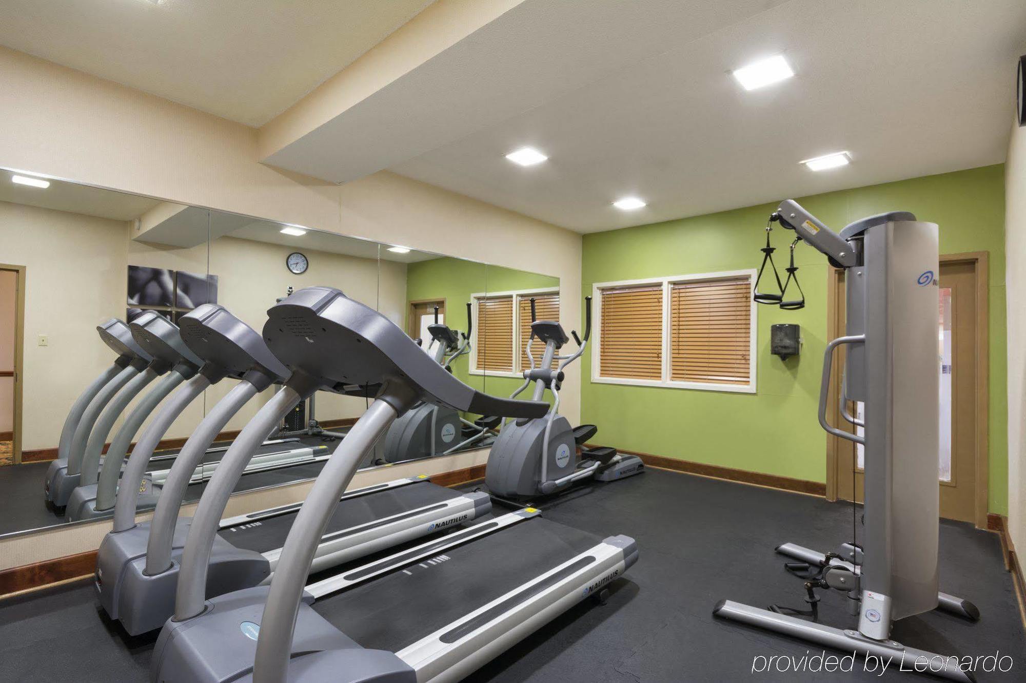 Country & By Radisson, Midtown, Ga Hotel 3*