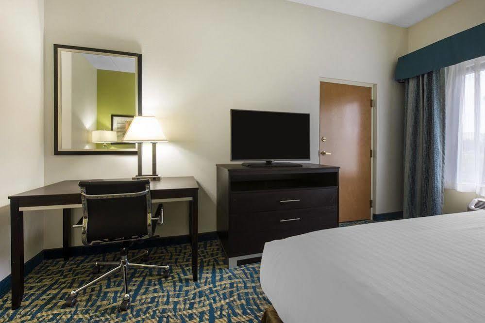 Hotel South - I-95 Gateway By Ihg 3*