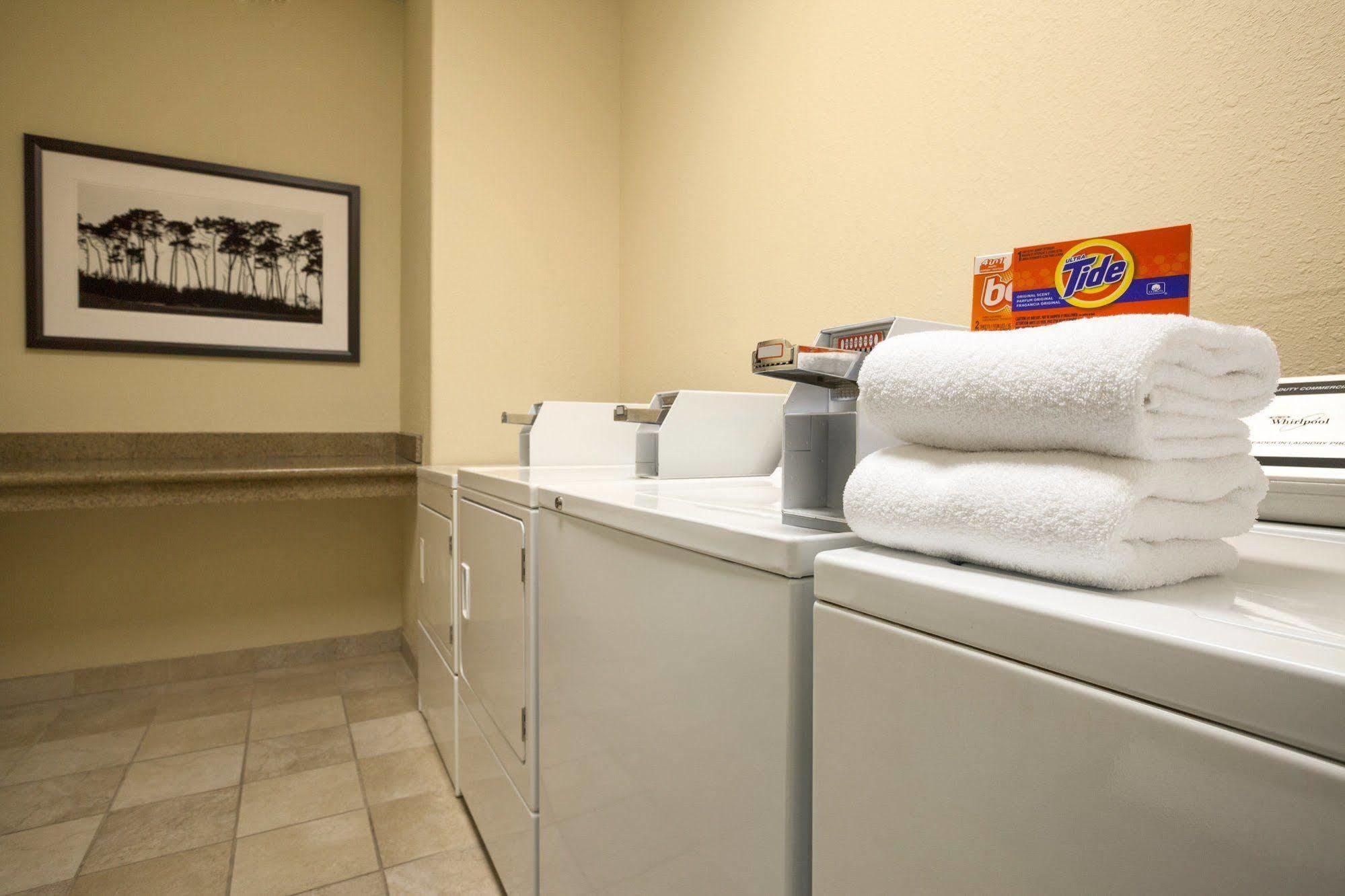 Hotel Country & By Radisson, Midtown, Ga