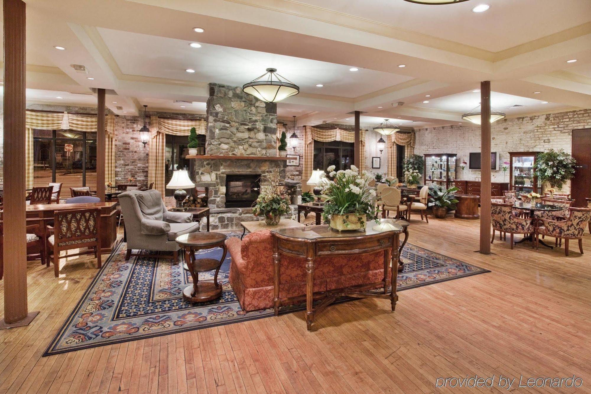 Hotel Staybridge Historic District By Ihg Savannah