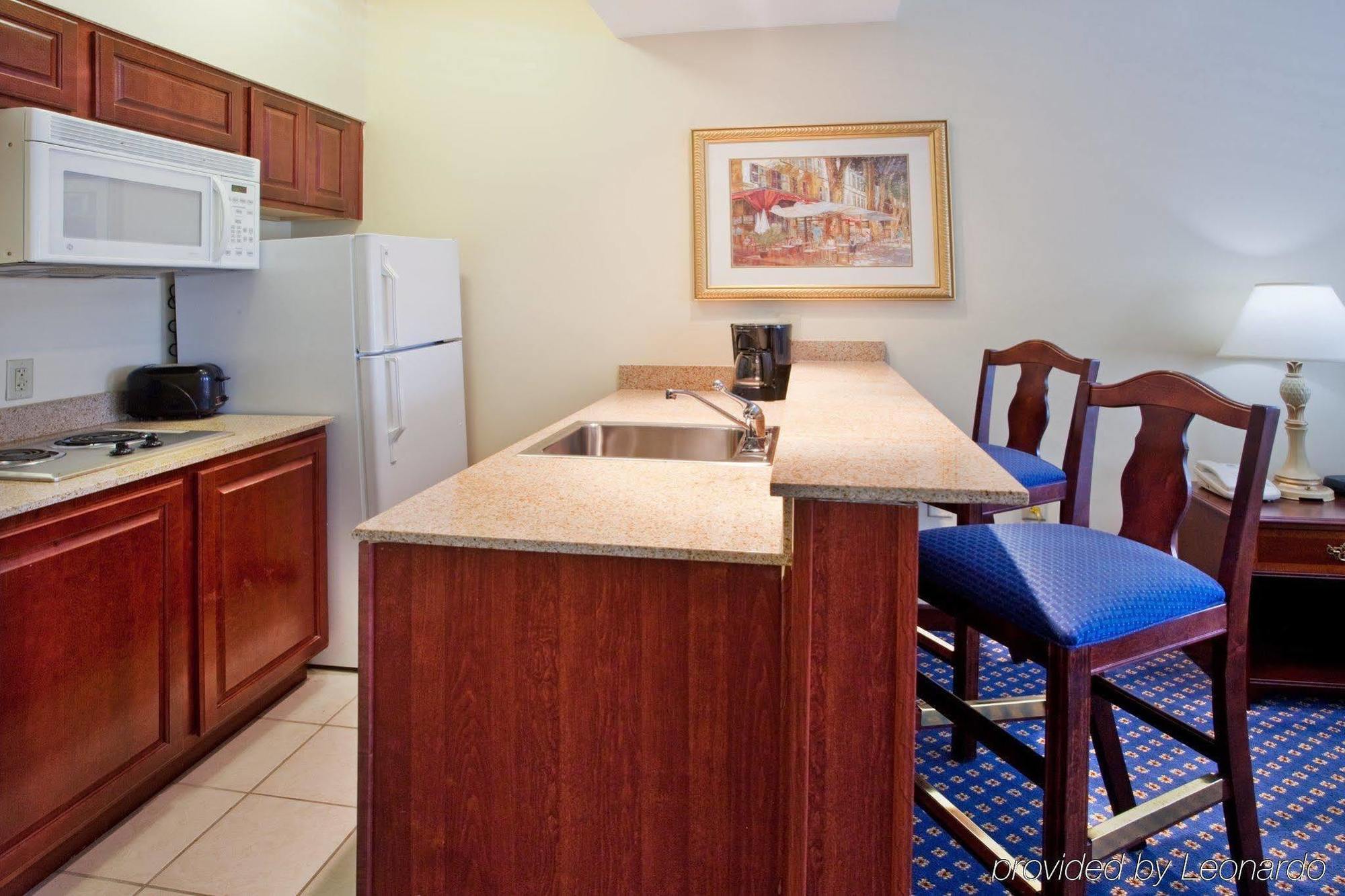 Staybridge Historic District By Ihg Savannah