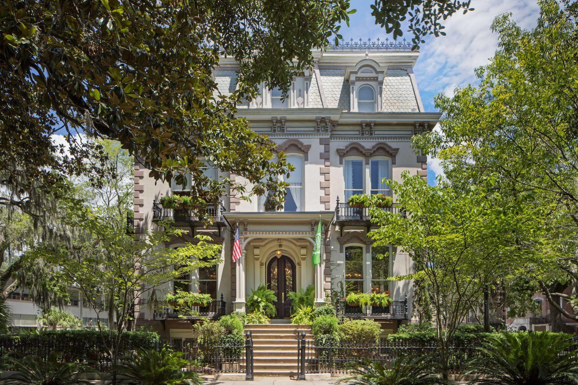 Inn Hamilton Turner