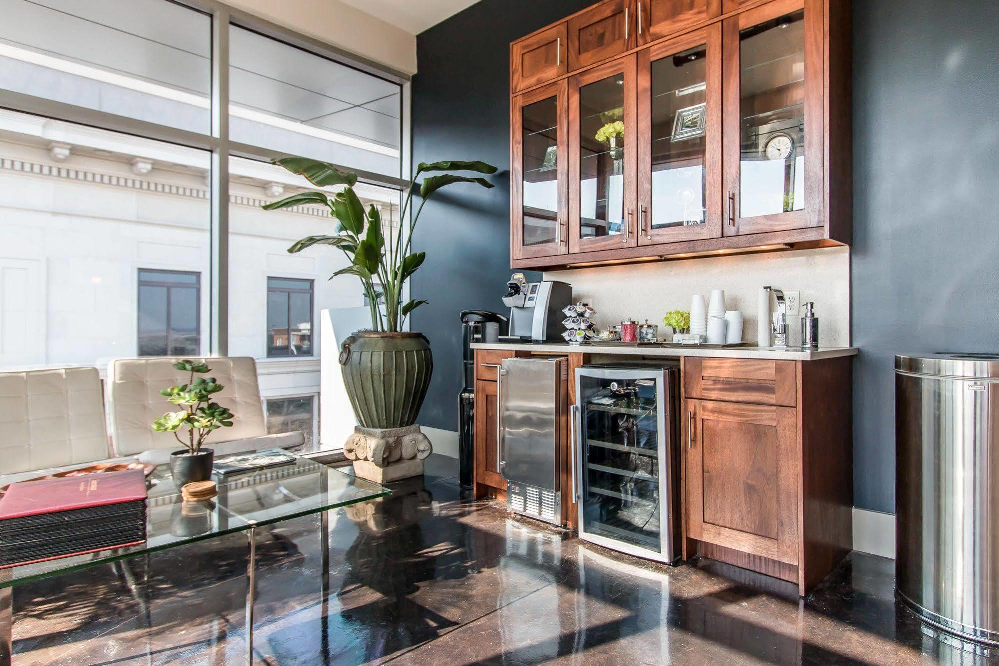 Bluegreen Vacations Homes At Ellis Square, Ascend Aparthotel 3*