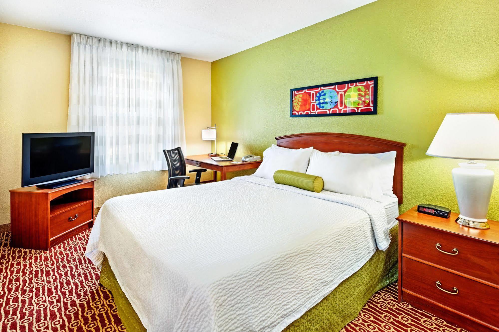 Hotel Towneplace Midtown