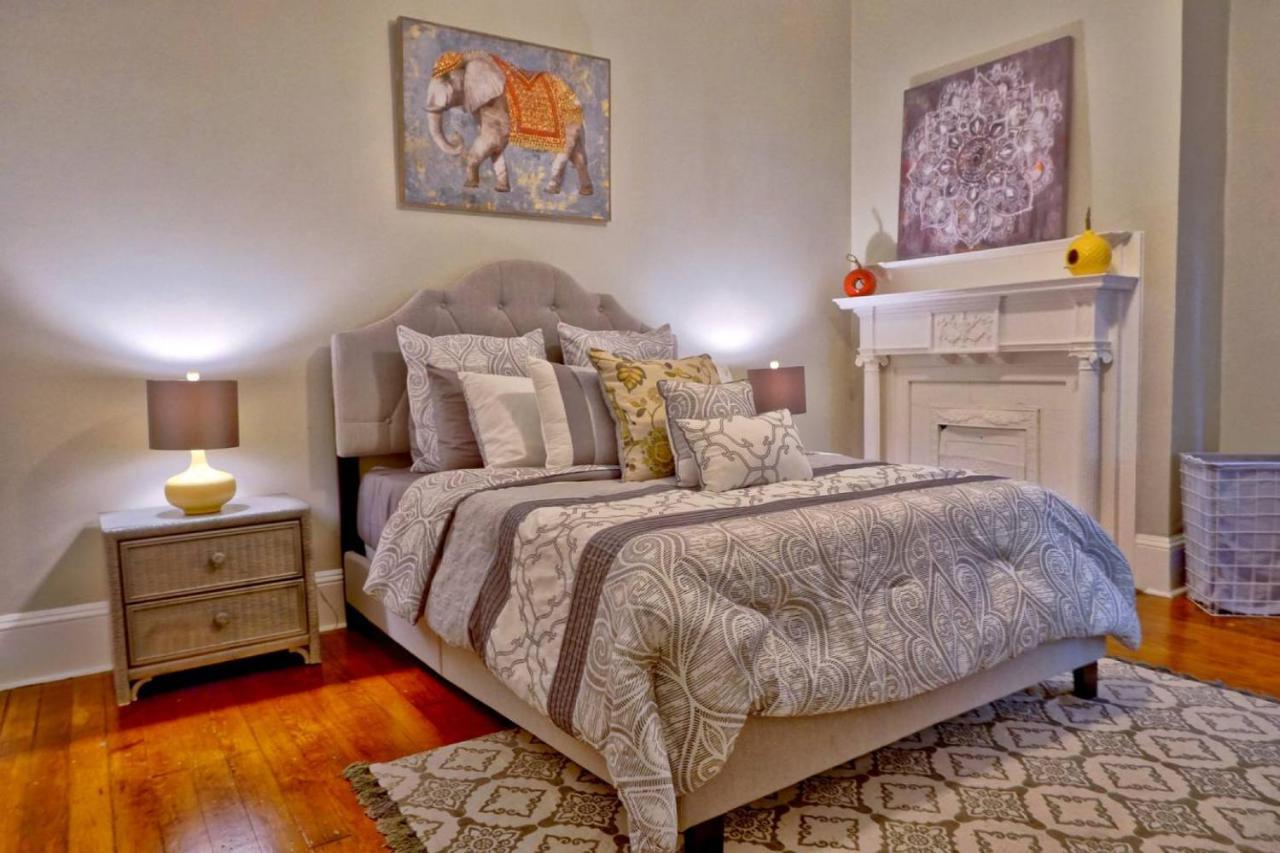 Beautiful 6 Bed, 5 Bath Historic *