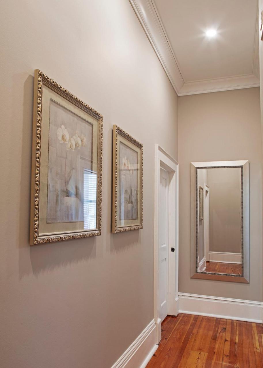 Apartment 201 York #2 - Newly Renovated Parkside Apt! Savannah
