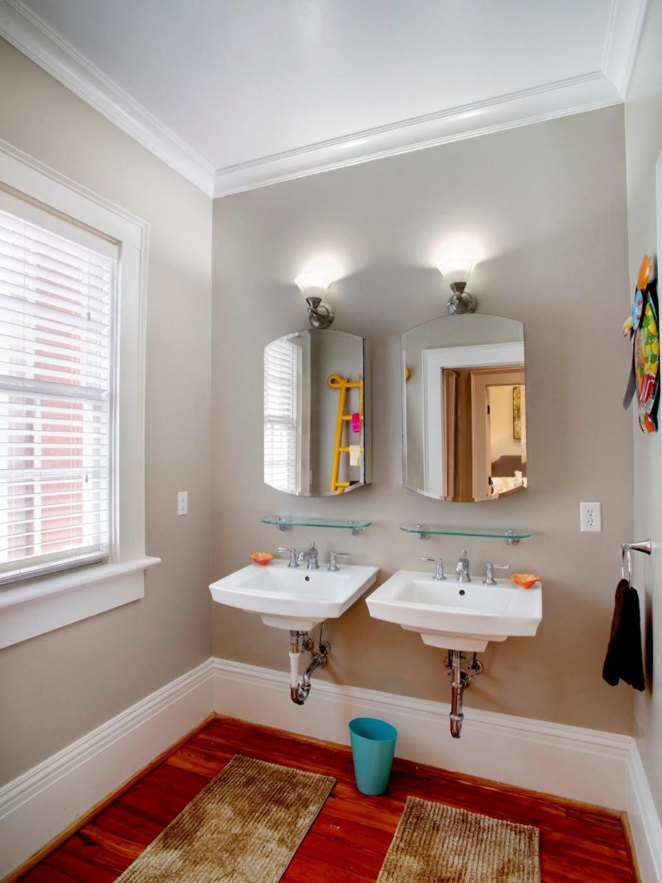 Apartment 201 York #2 - Newly Renovated Parkside Apt! Savannah