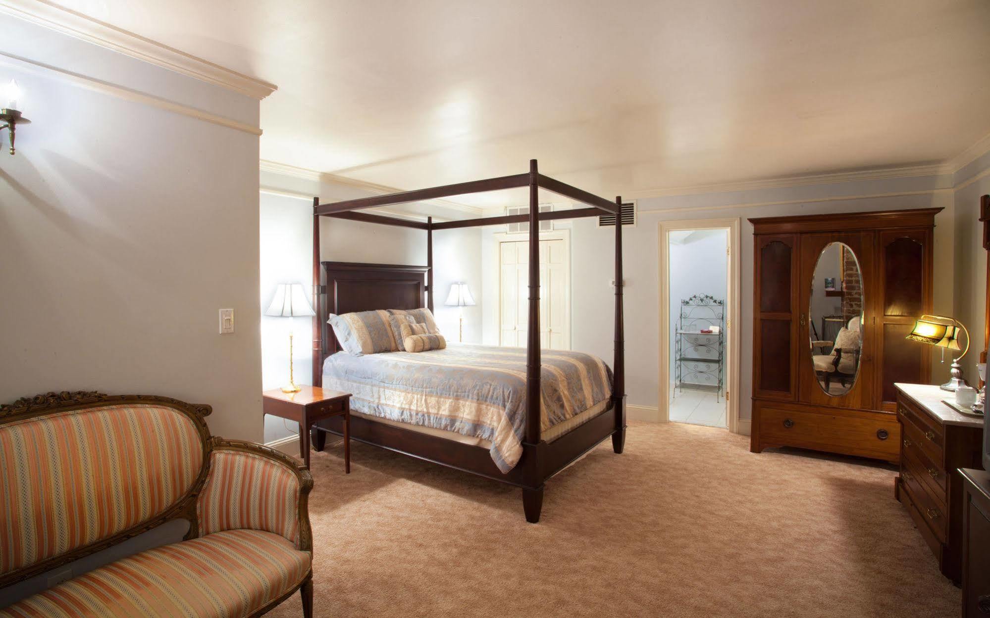 17 Hundred 90 And Restaurant Inn 3*