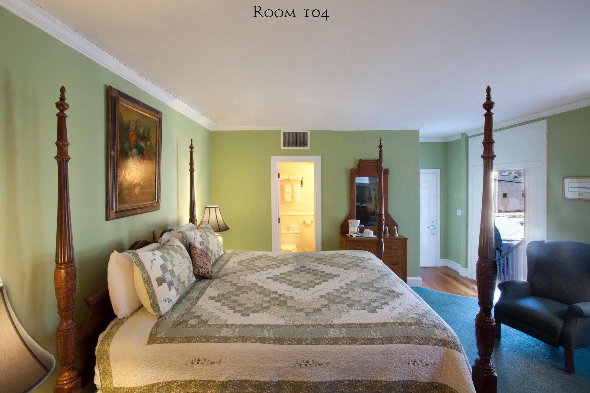 Inn 17 Hundred 90 And Restaurant Savannah