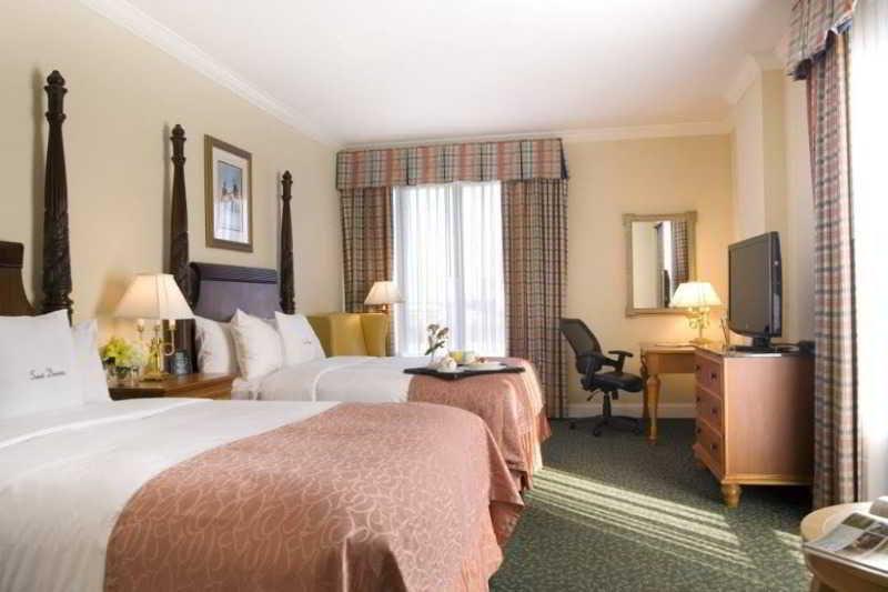 Doubletree By Hilton Historic Hotel 4*