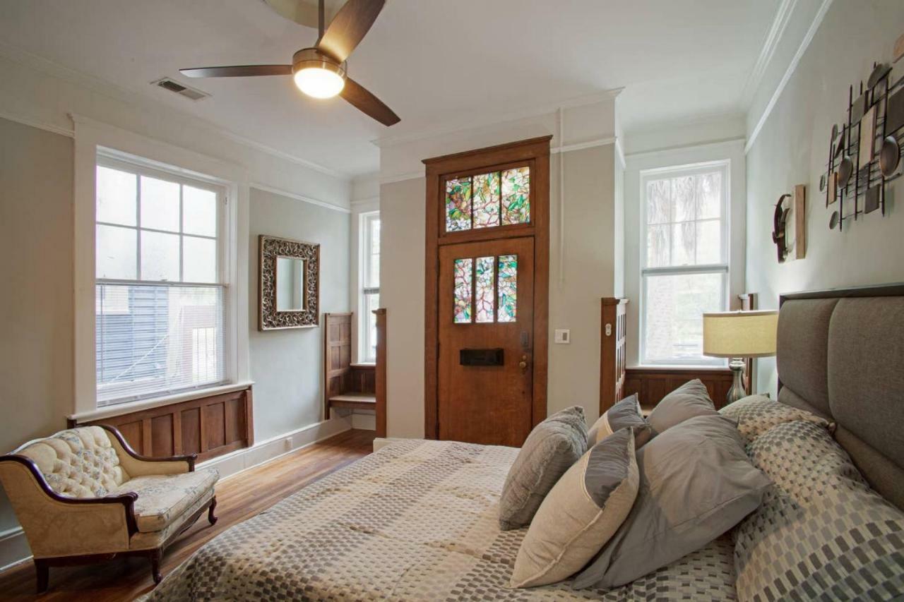 Bed & Breakfast 101 E Waldburg - Cozy Just Off Of Forsyth Park 4*