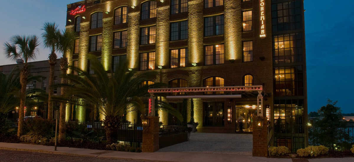 The Bohemian Riverfront, Autograph Collection Hotel