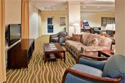Express & Midtown By Ihg Hotel