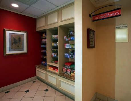 Hotel Hilton Garden Airport 3*
