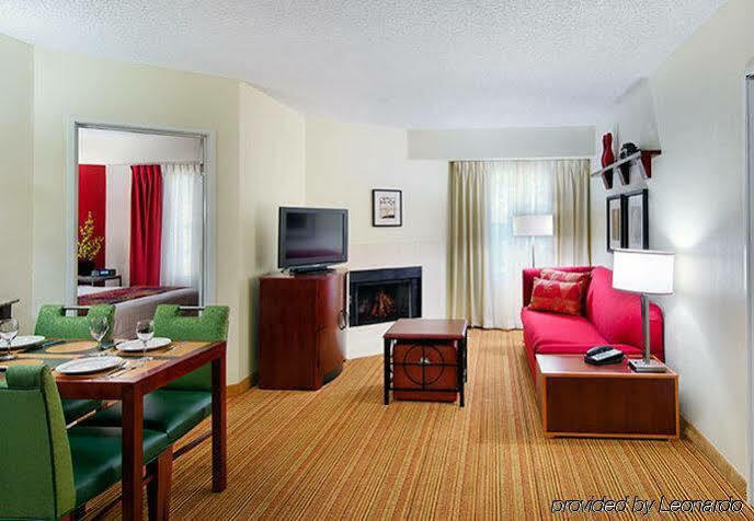 Midtown Hotel 3*