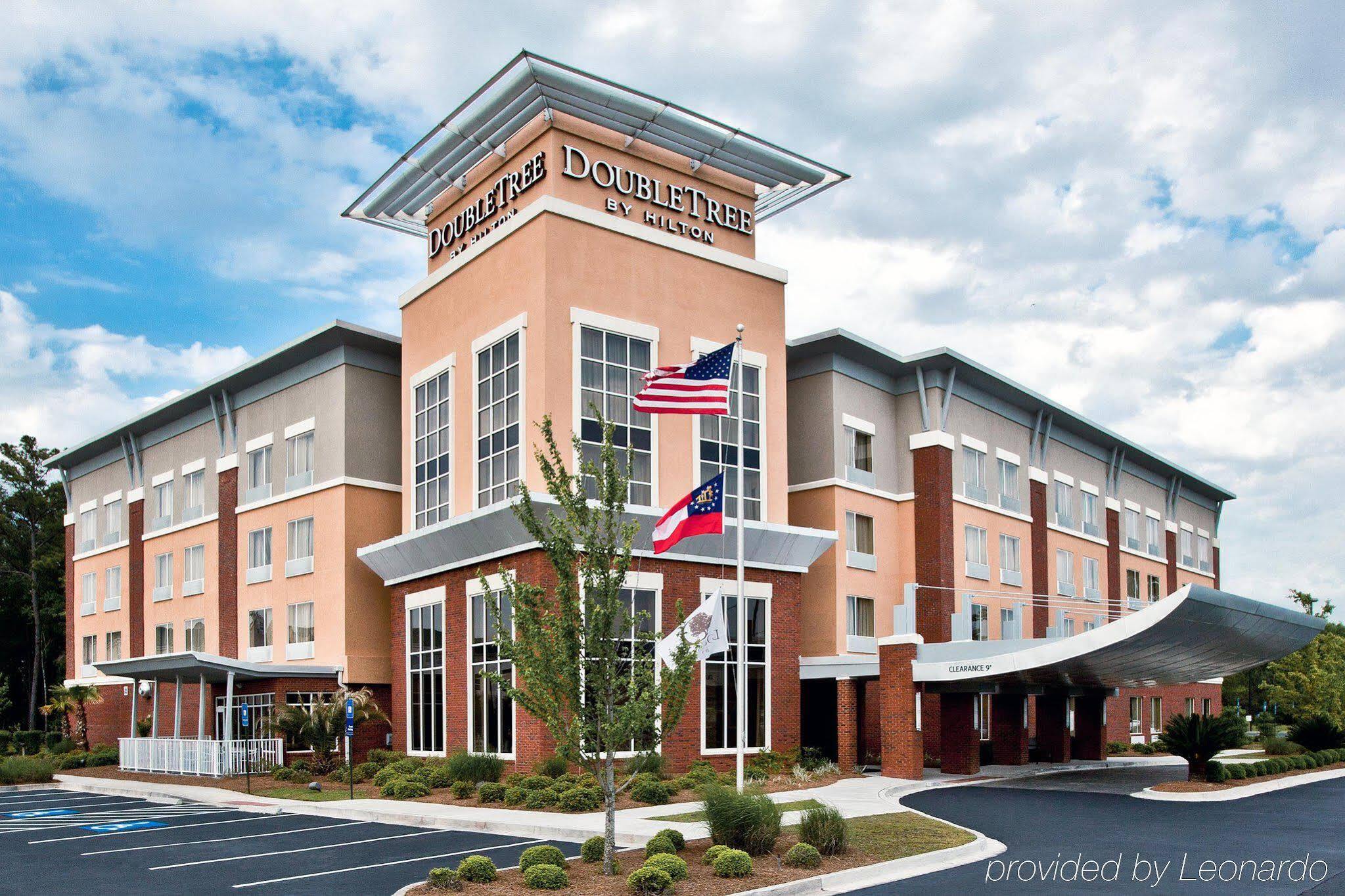 Doubletree By Hilton Airport Hotel 4*