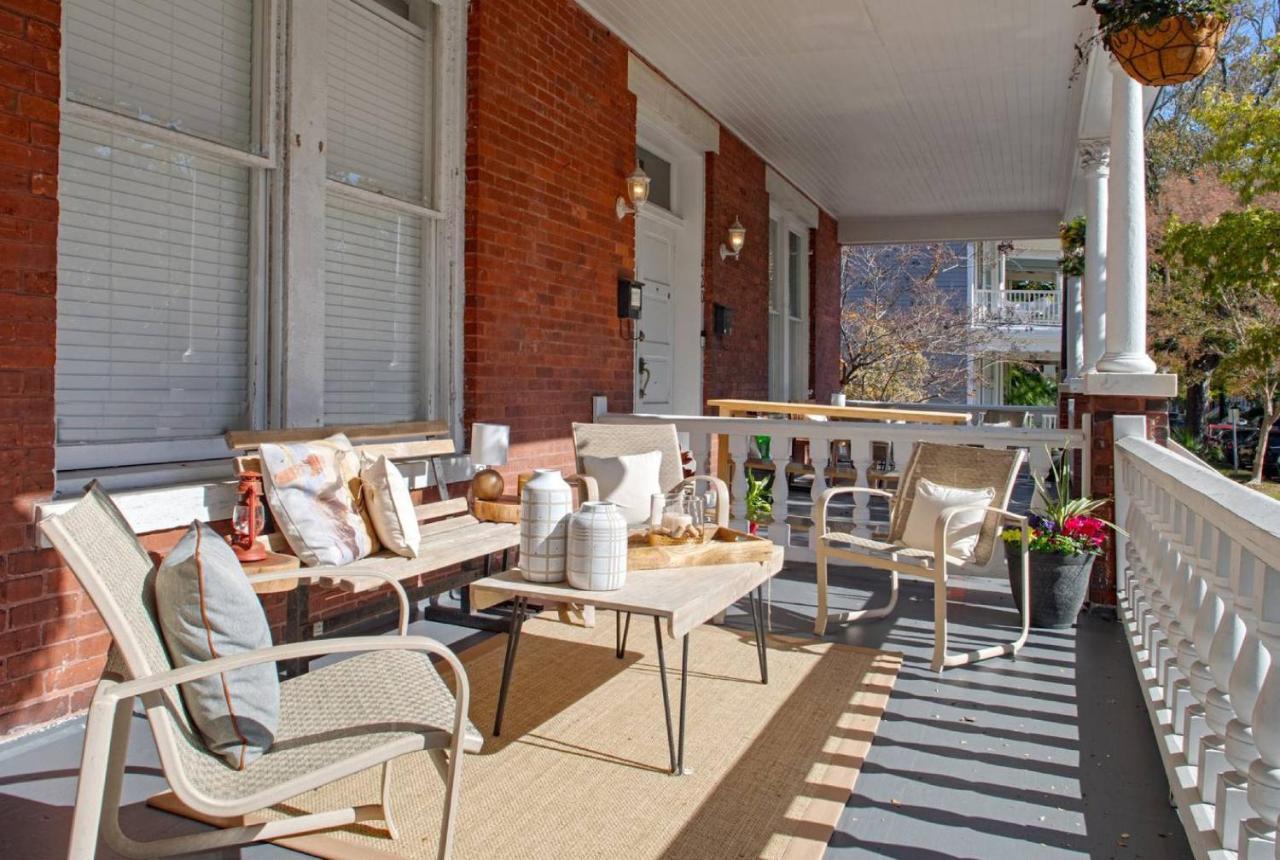 4 Bedroom Beauty In Historic Building Holiday home