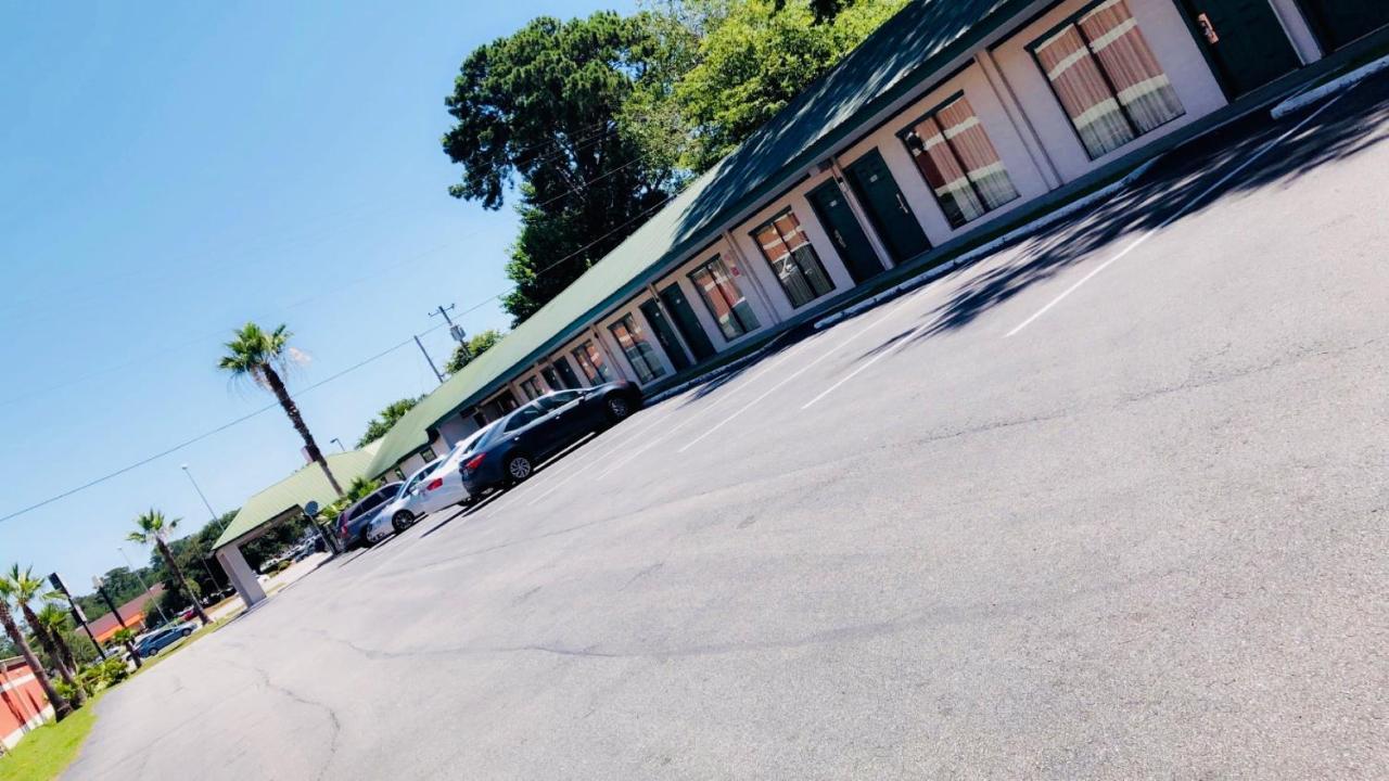 Relax Motel