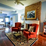 Savannah Bed & Breakfast Inn