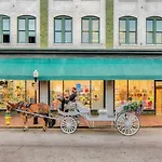 Savannah Town