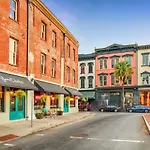 Savannah Town